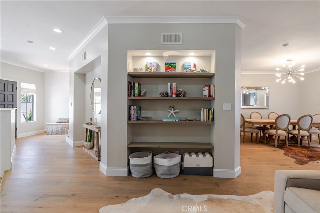 210 S Prospect Avenue 2