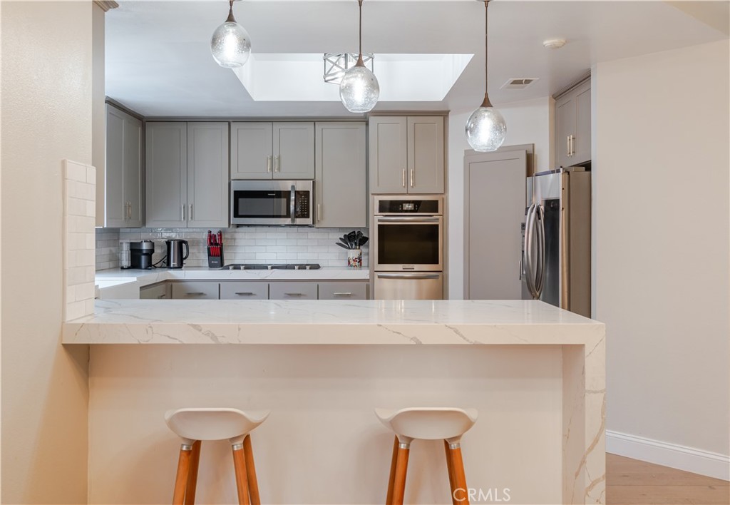 210 S Prospect Avenue 2