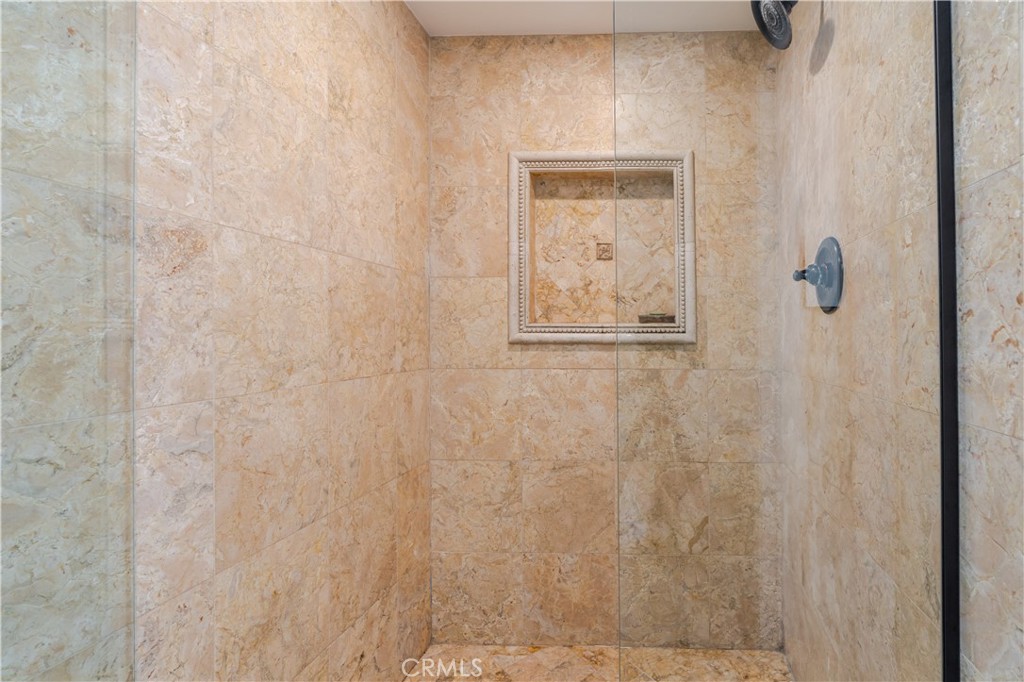 210 S Prospect Avenue 2