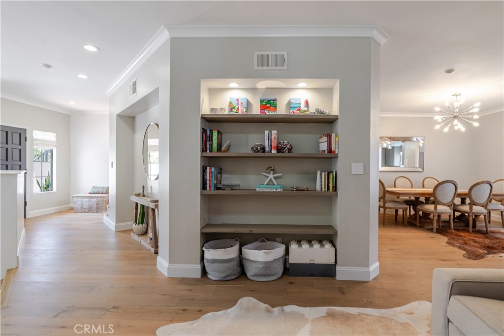 210 S Prospect Avenue 2
