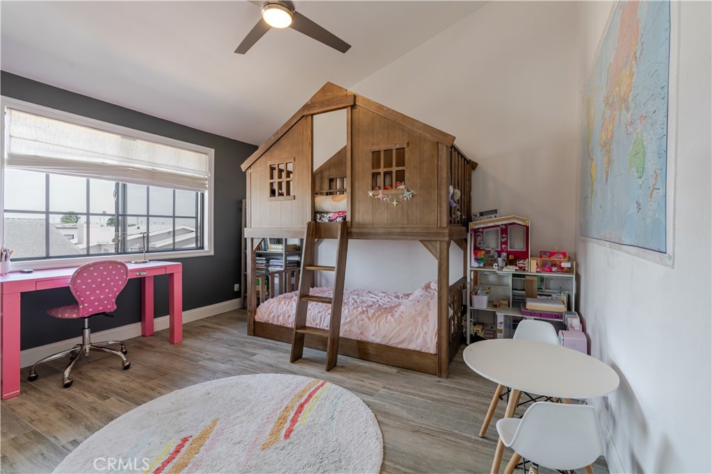 210 S Prospect Avenue 2