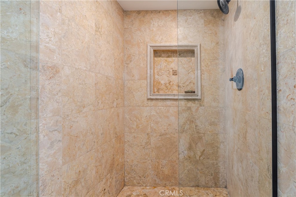 210 S Prospect Avenue 2