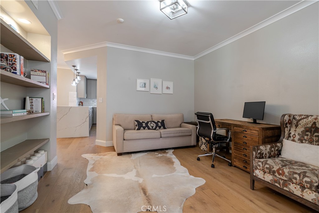 210 S Prospect Avenue 2