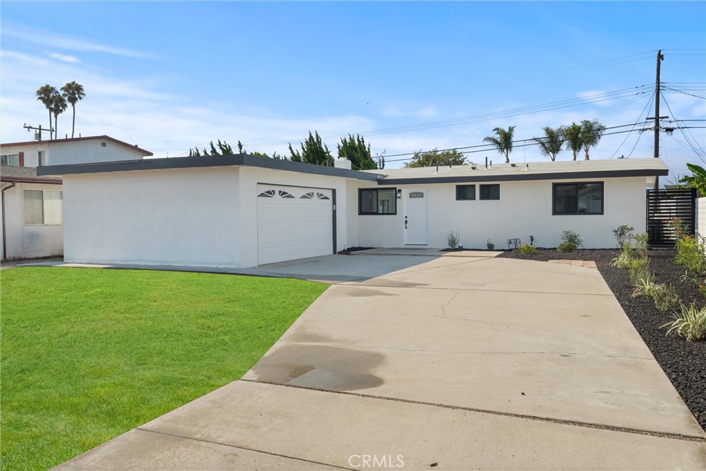 8852 Blossom Avenue