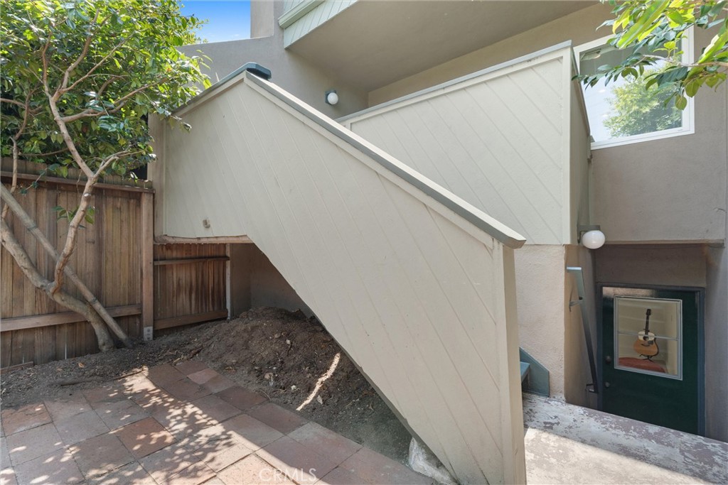 1112 Beryl Street 8