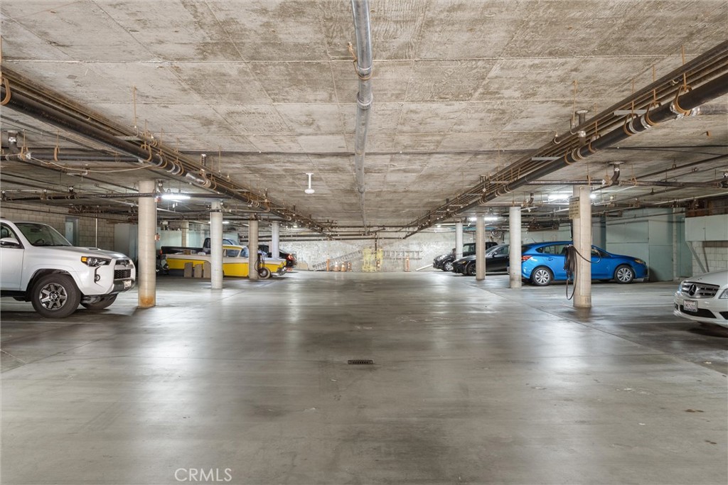1112 Beryl Street 8