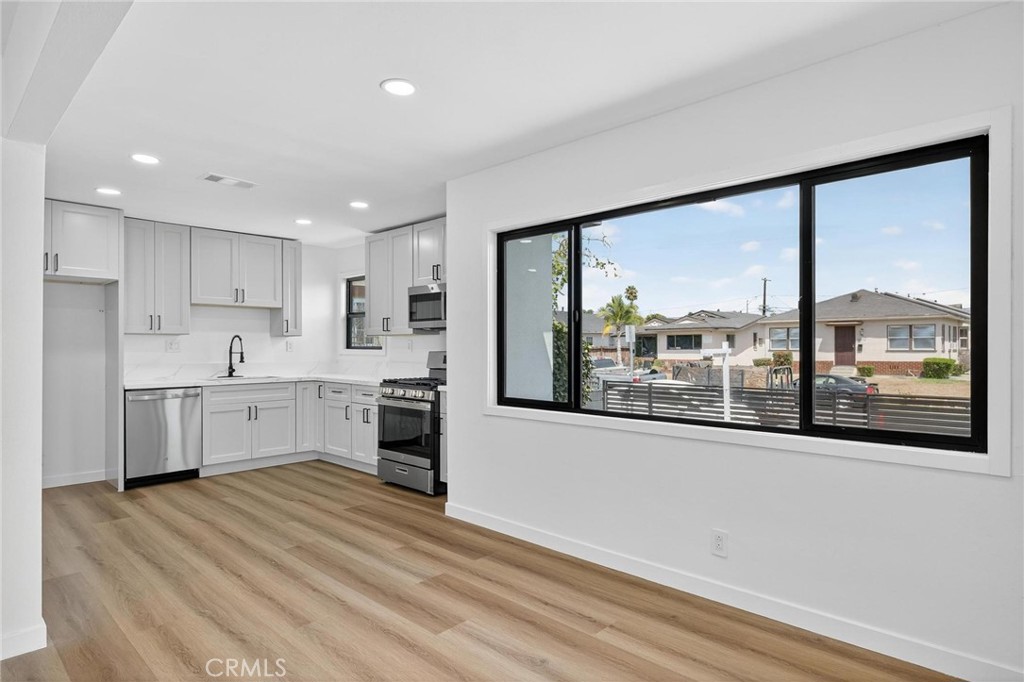 3834 W 116th Street