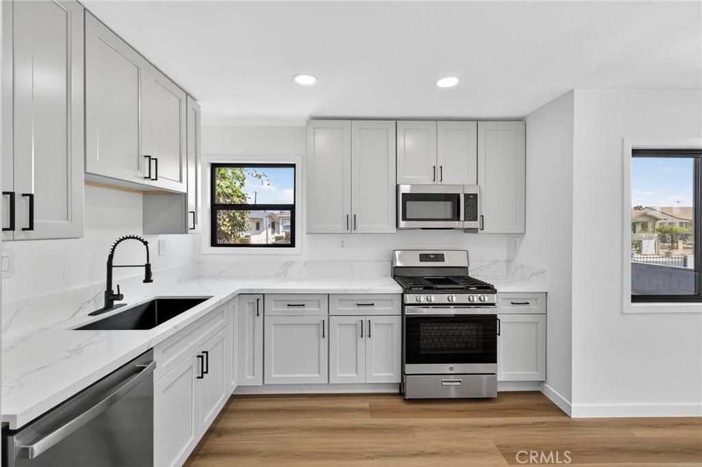3834 W 116th Street