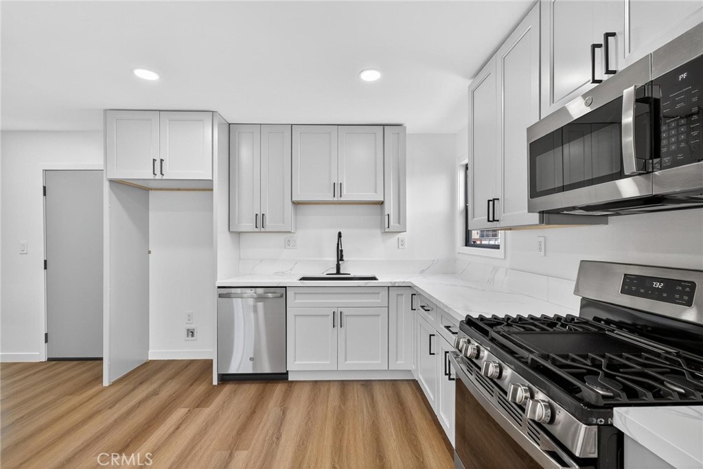 3834 W 116th Street
