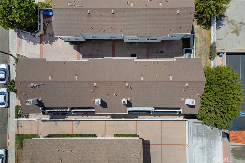 2609 Vanderbilt Lane 4