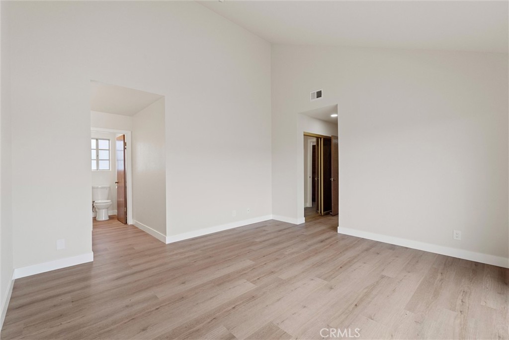 2609 Vanderbilt Lane 4