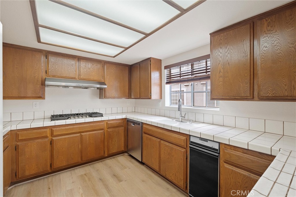 2609 Vanderbilt Lane 4