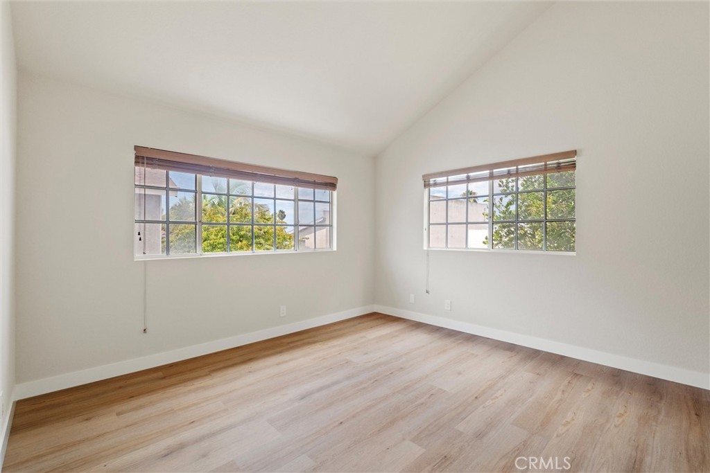 2609 Vanderbilt Lane 4