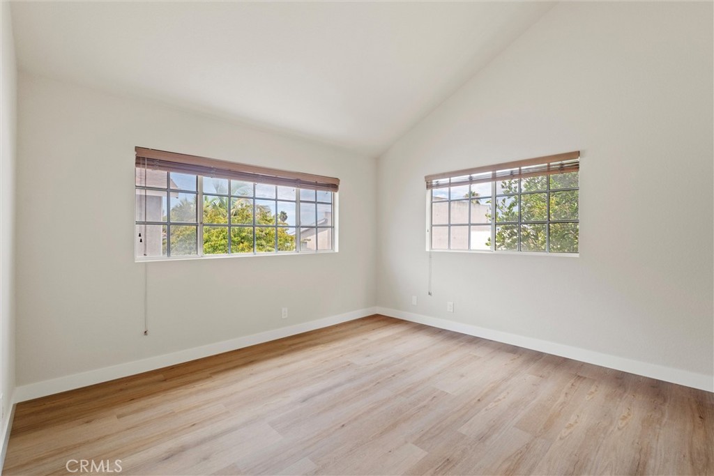 2609 Vanderbilt Lane 4