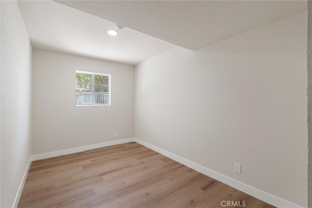 2609 Vanderbilt Lane 4