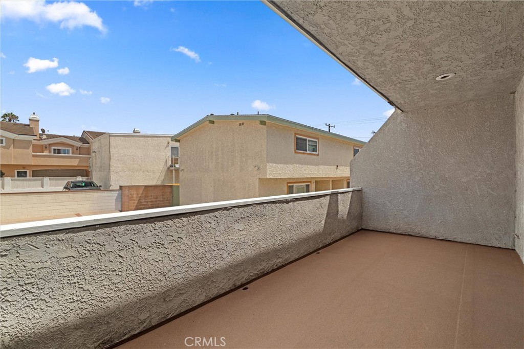 2609 Vanderbilt Lane 4