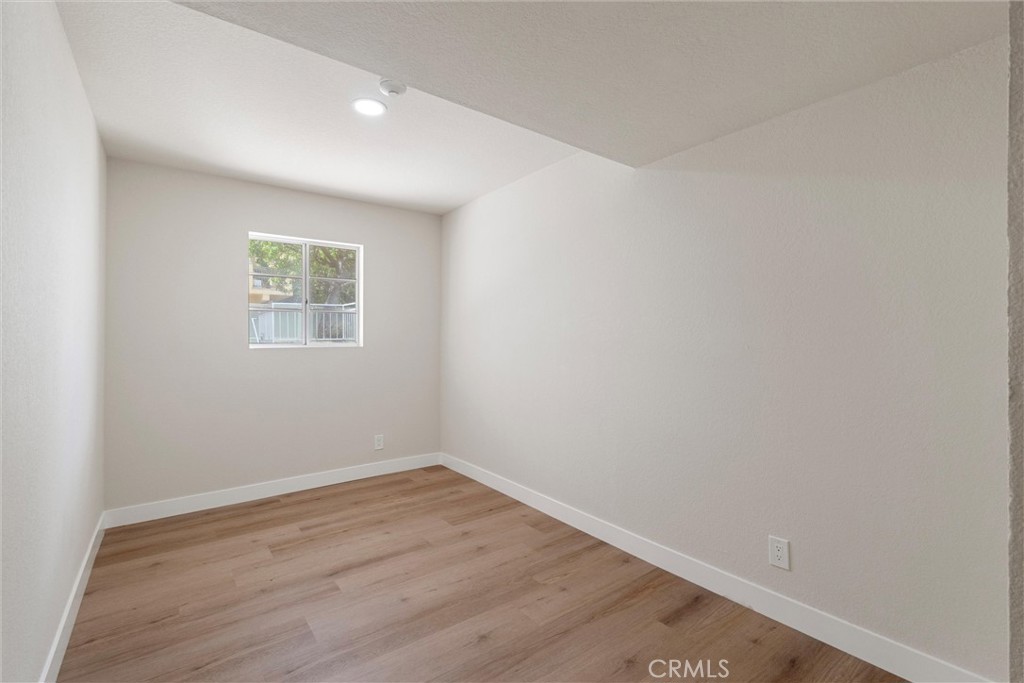 2609 Vanderbilt Lane 4