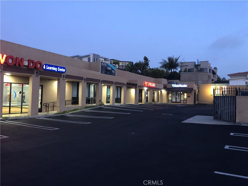 800 Torrance Boulevard 104