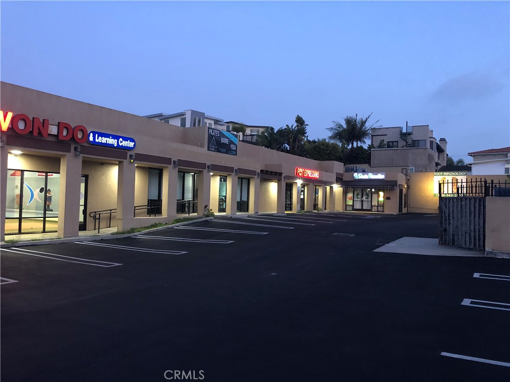 800 Torrance Boulevard 104