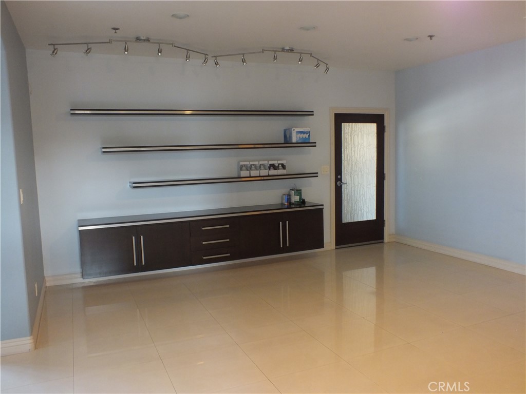 800 Torrance Boulevard 200