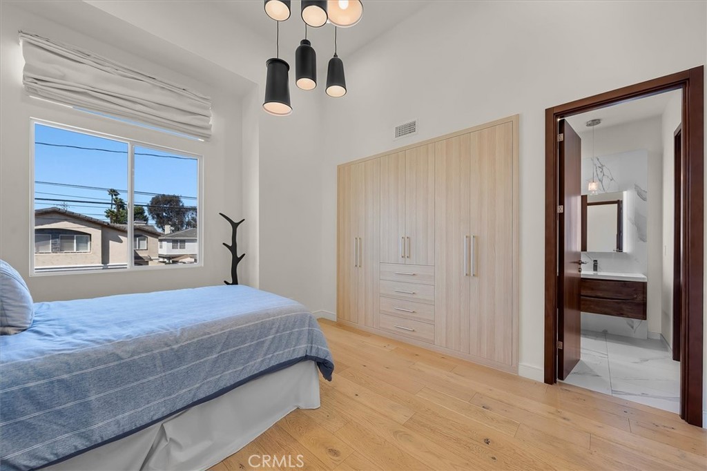 2508 Harriman Lane A