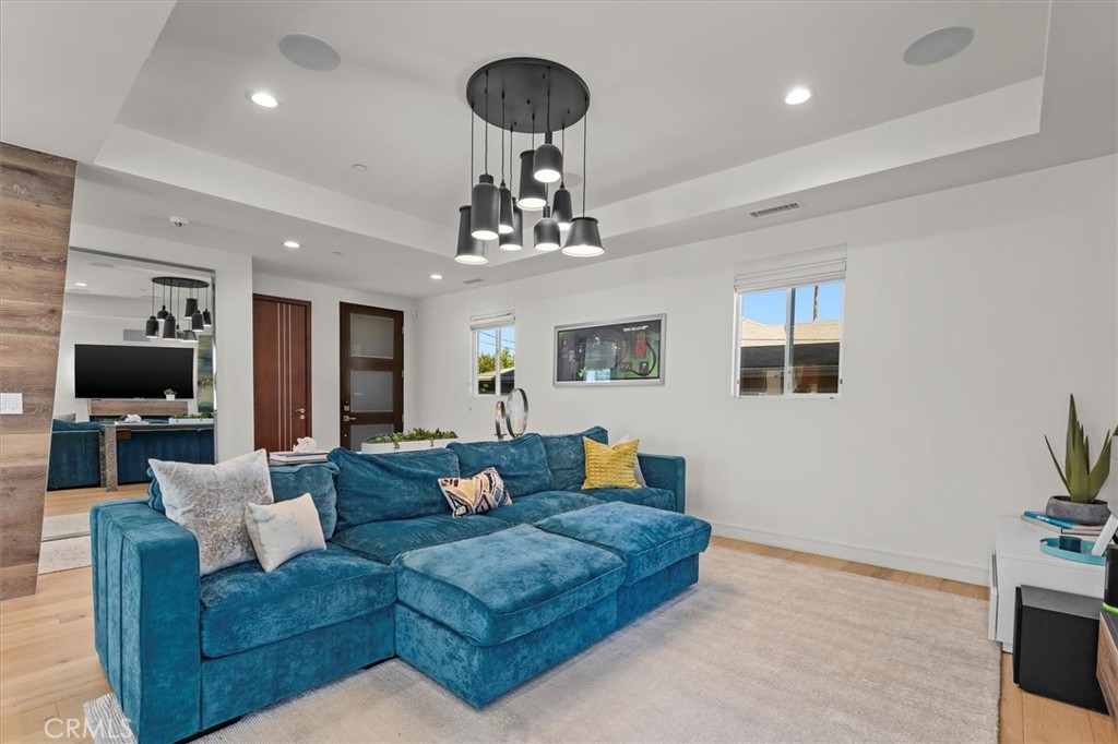 2508 Harriman Lane A