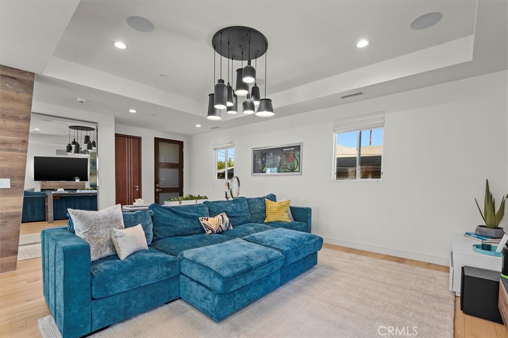 2508 Harriman Lane A