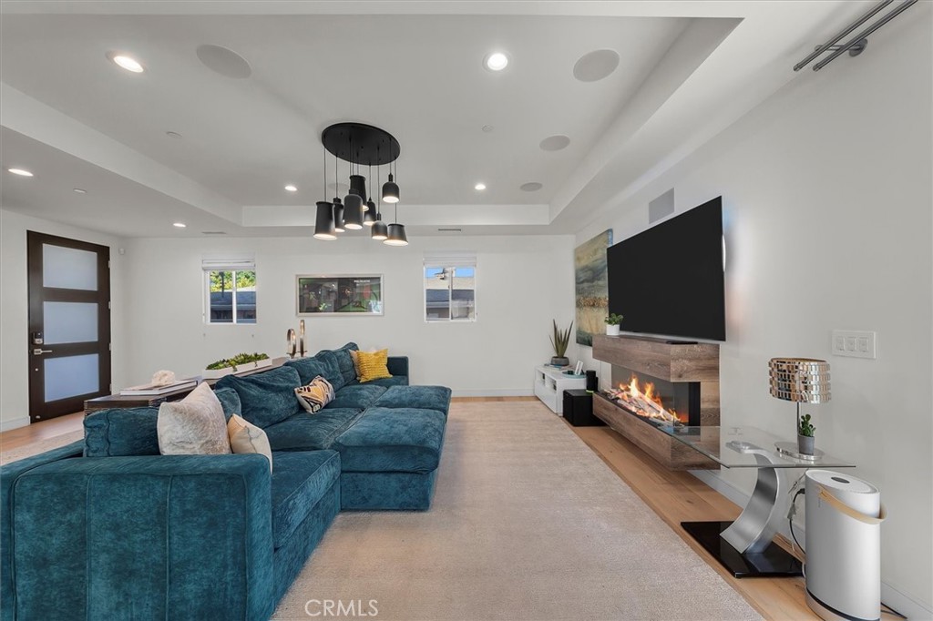 2508 Harriman Lane A