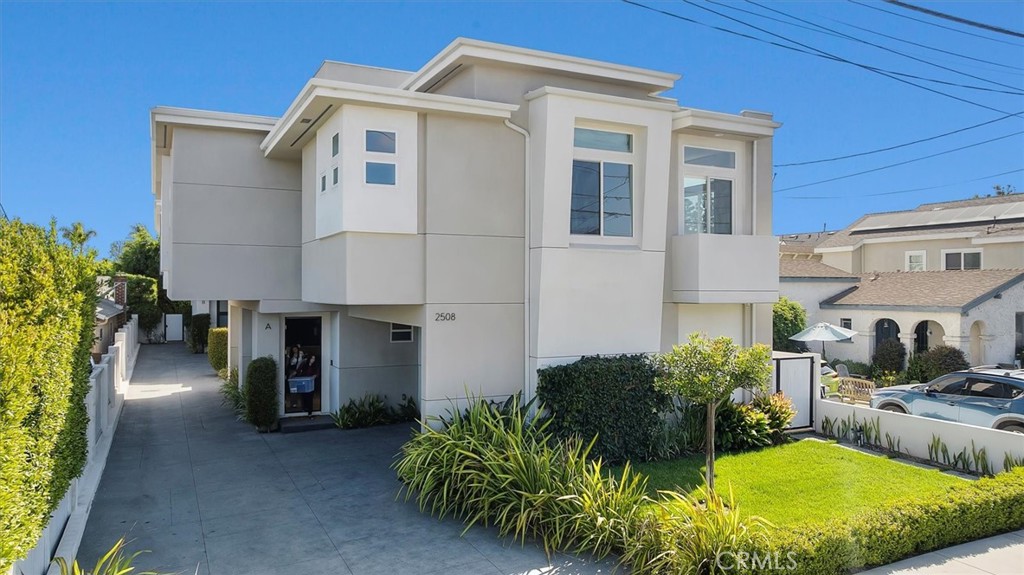 2508 Harriman Lane A