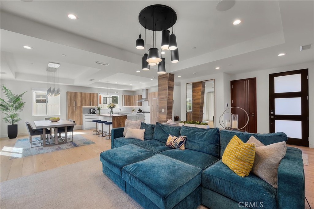 2508 Harriman Lane A