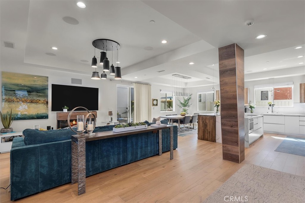 2508 Harriman Lane A