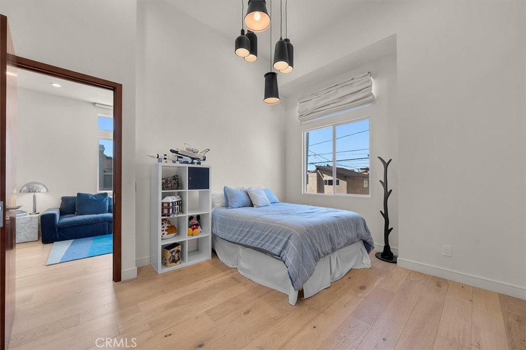 2508 Harriman Lane A