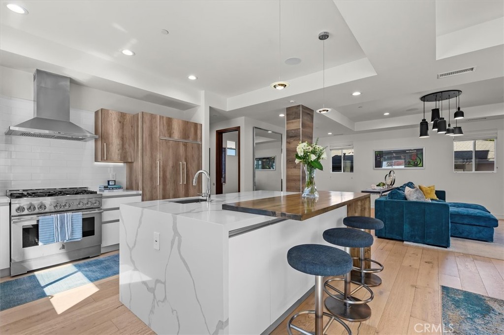 2508 Harriman Lane A