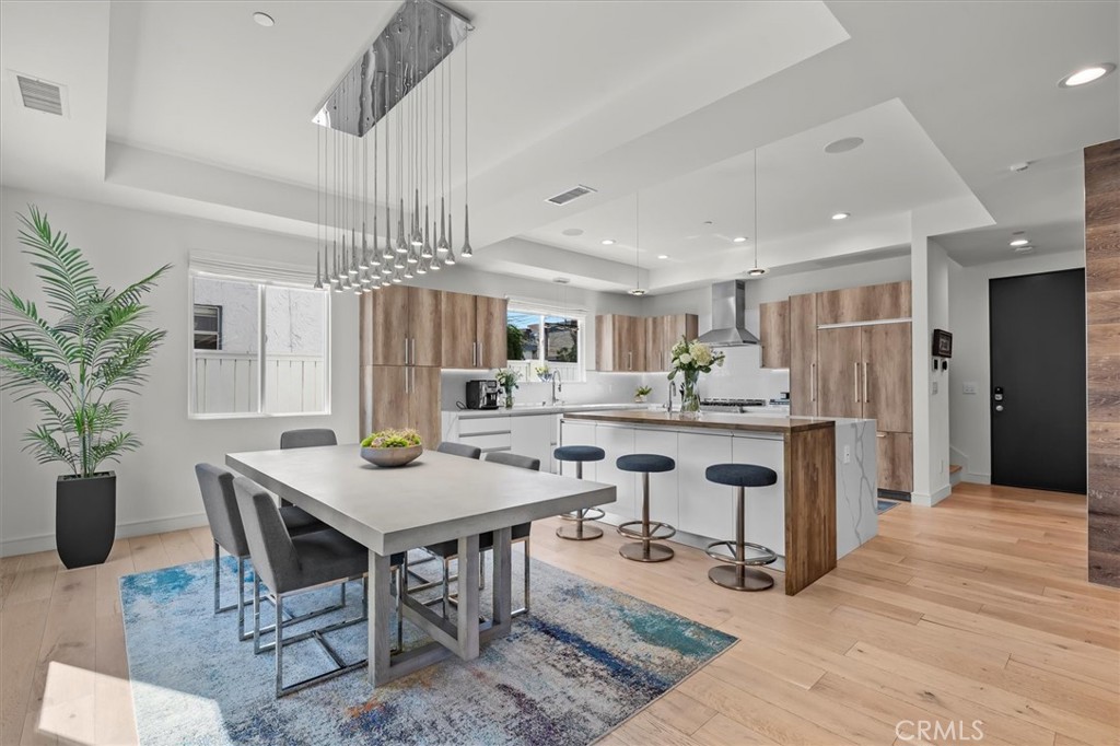 2508 Harriman Lane A