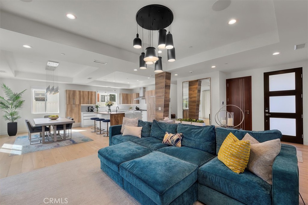 2508 Harriman Lane A