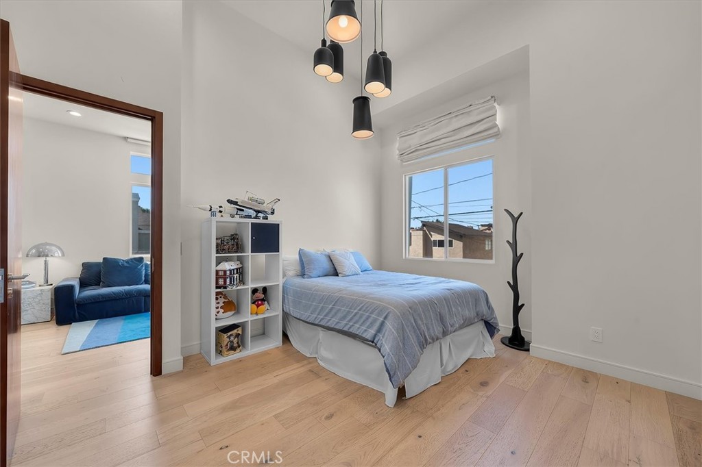 2508 Harriman Lane A