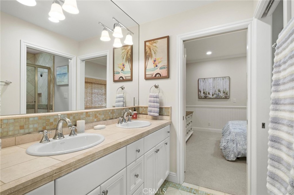 3306 Highland Avenue