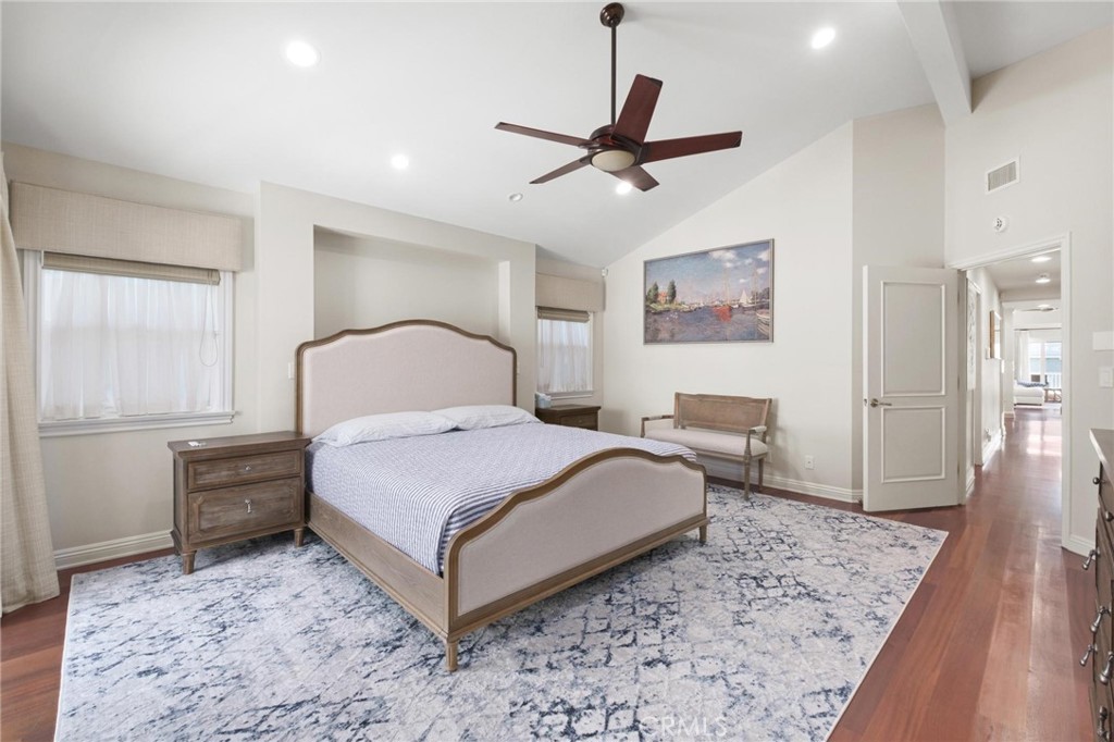 3306 Highland Avenue