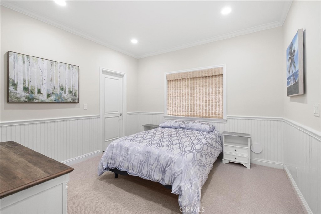 3306 Highland Avenue