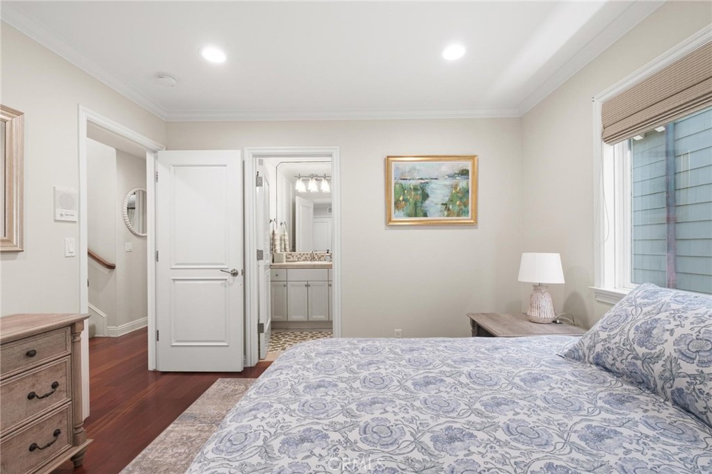 3306 Highland Avenue