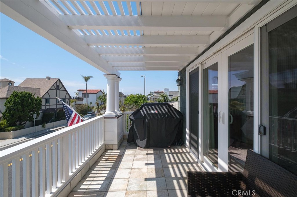 3306 Highland Avenue