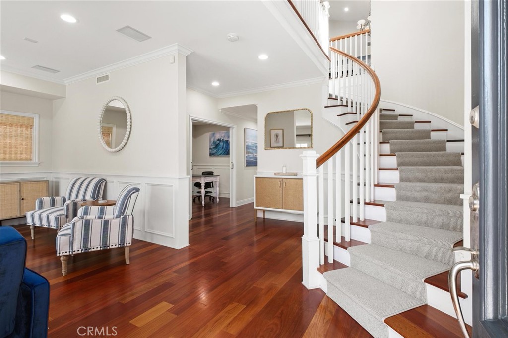 3306 Highland Avenue