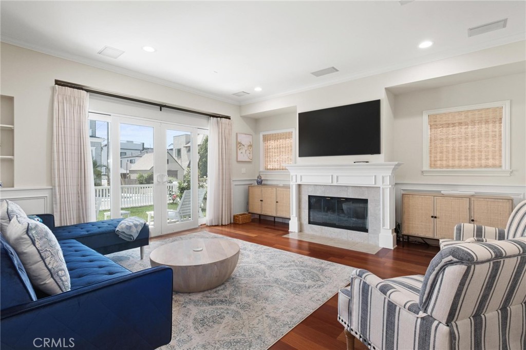 3306 Highland Avenue