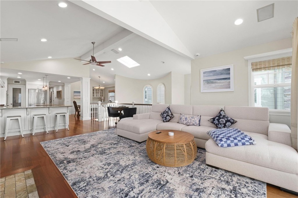 3306 Highland Avenue