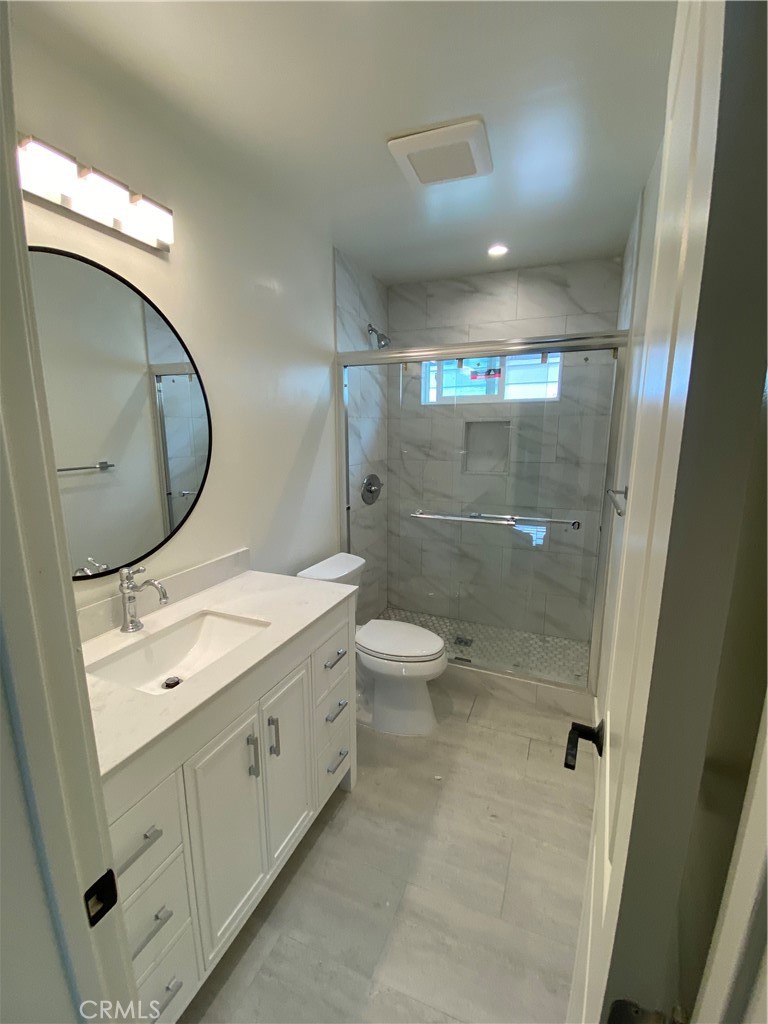 2308 Harriman Lane B