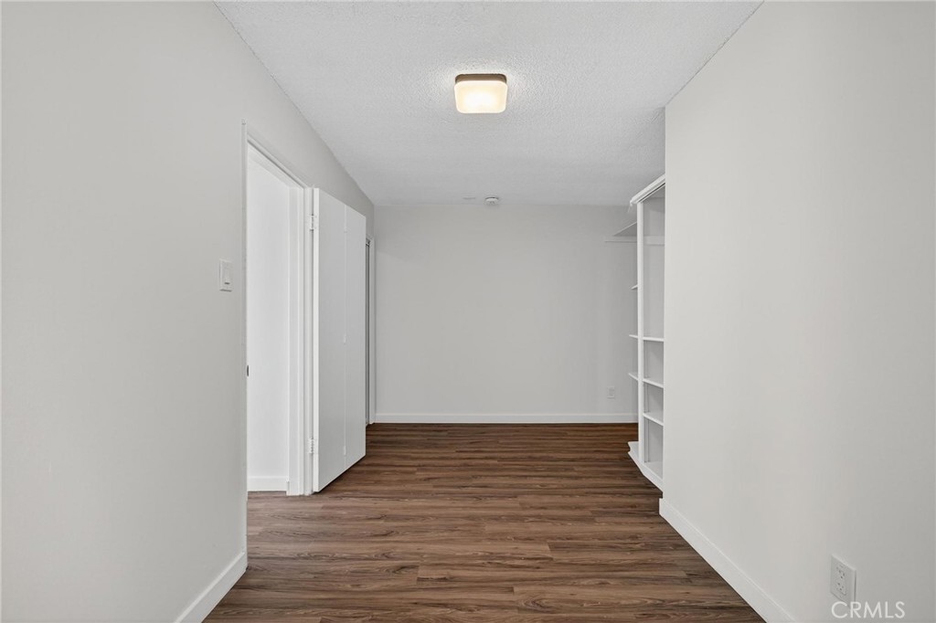 4416 The Strand B