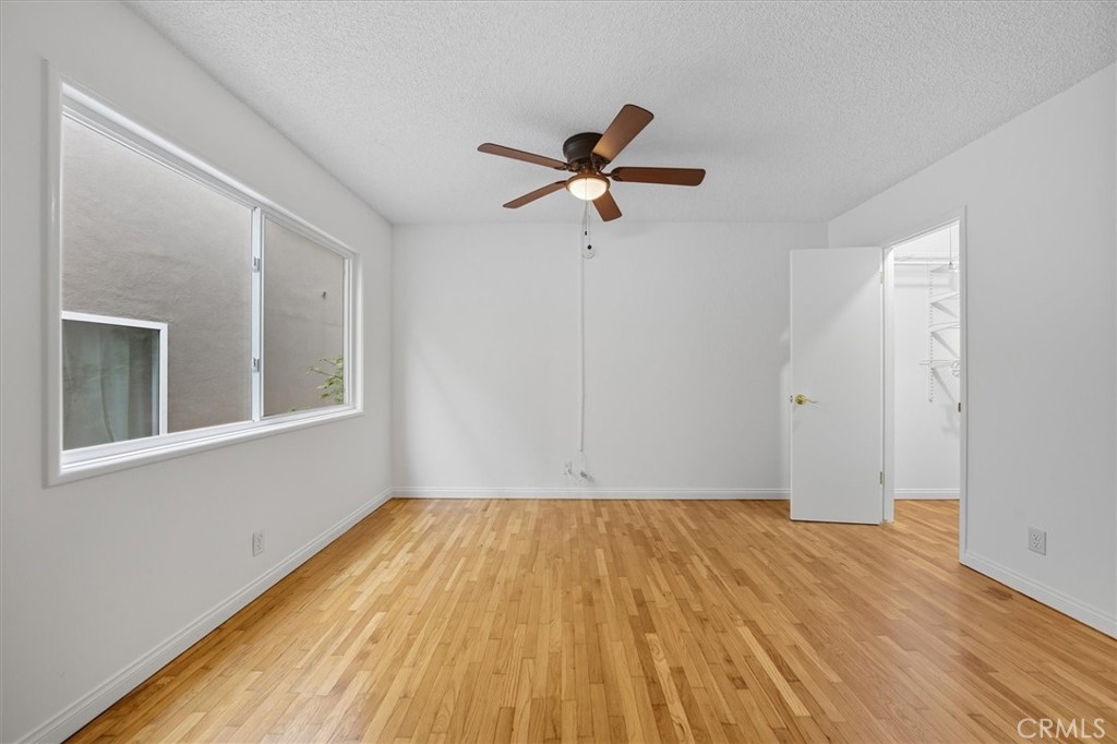 729 Longfellow