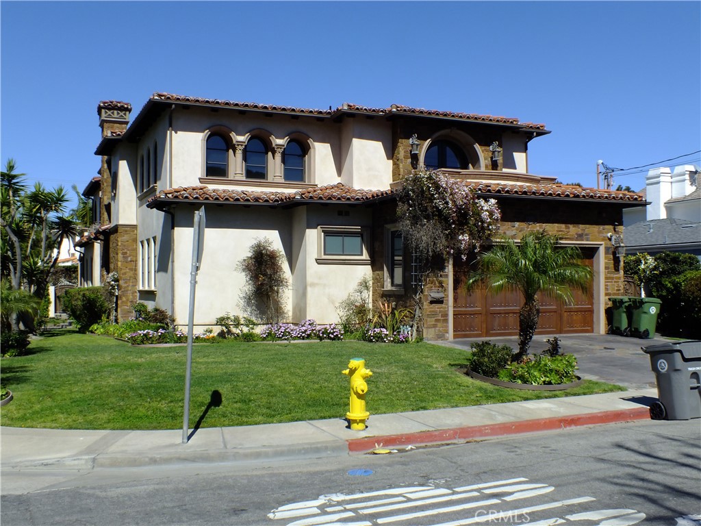 903 10th Street