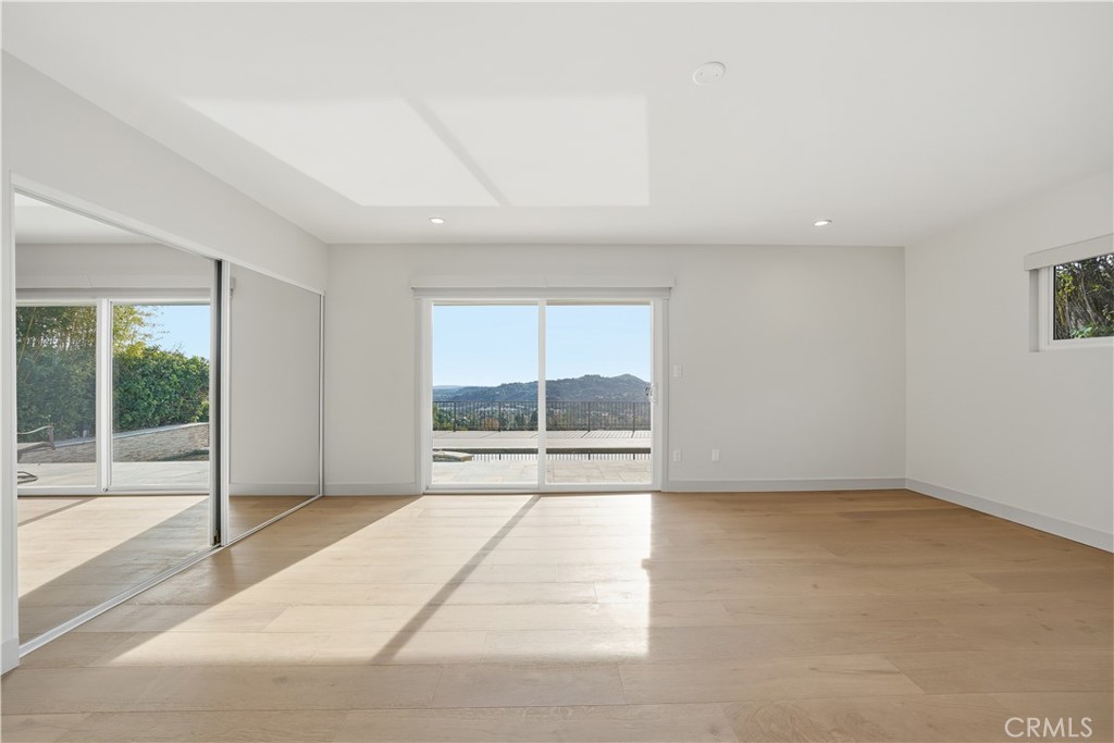 5527 Burning Tree Drive