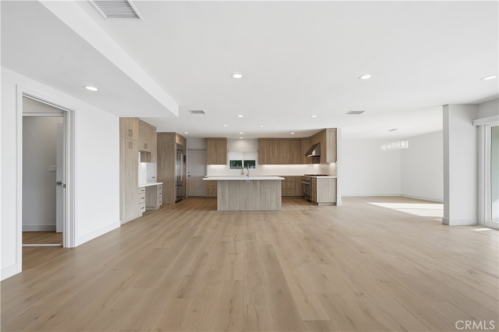 5527 Burning Tree Drive